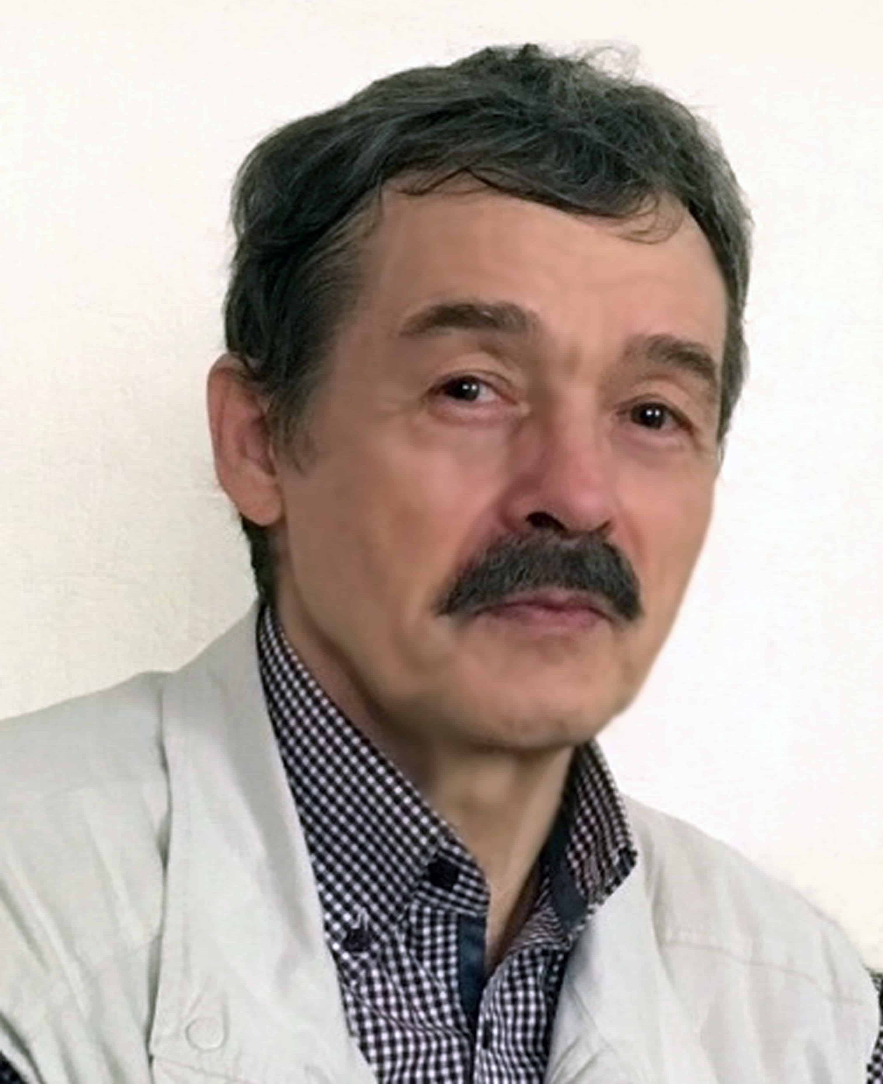 Бызов